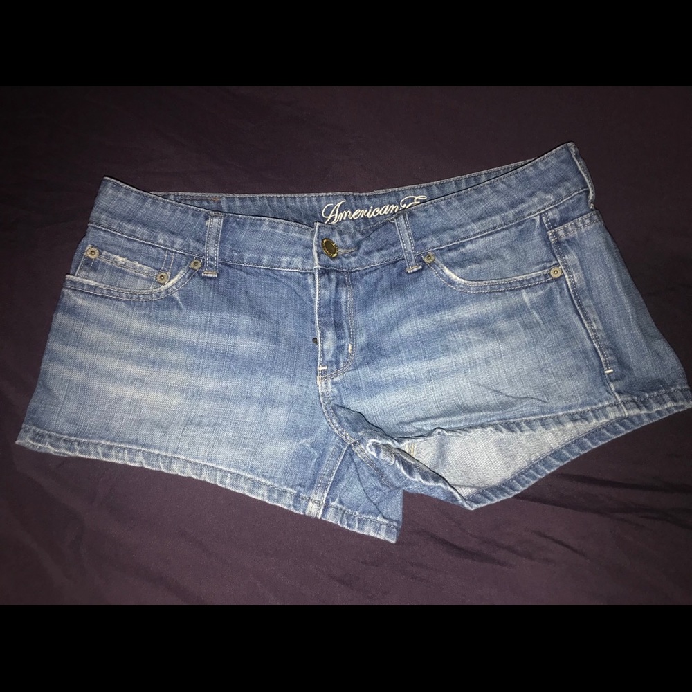 American Eagle Jean Shorts! Size 10